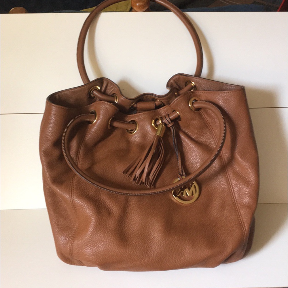 Michael Kors Large Bucket